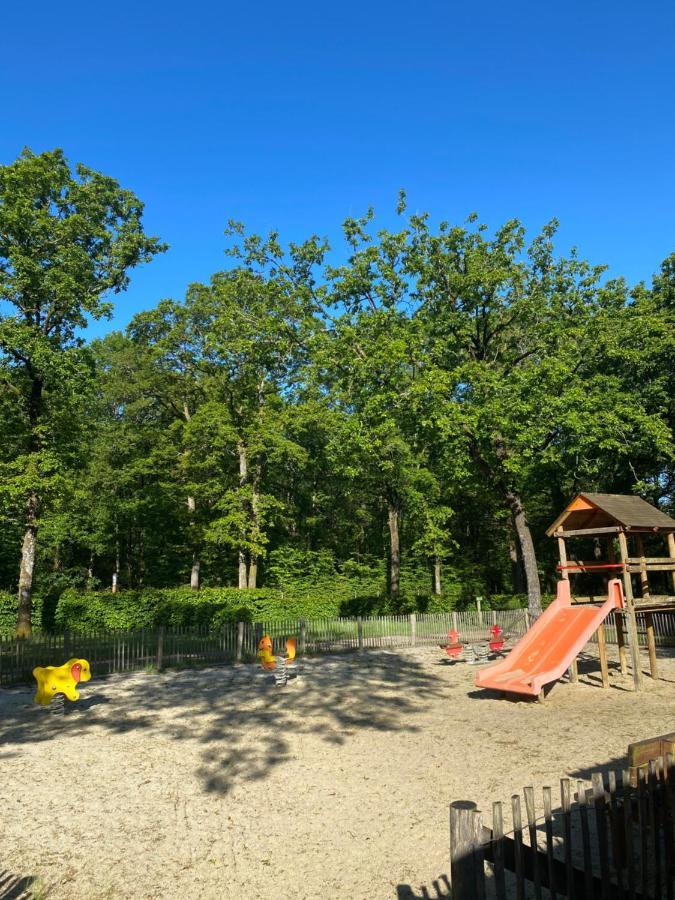 Camping De La Foret Seasonova Sille-le-Guillaume ภายนอก รูปภาพ